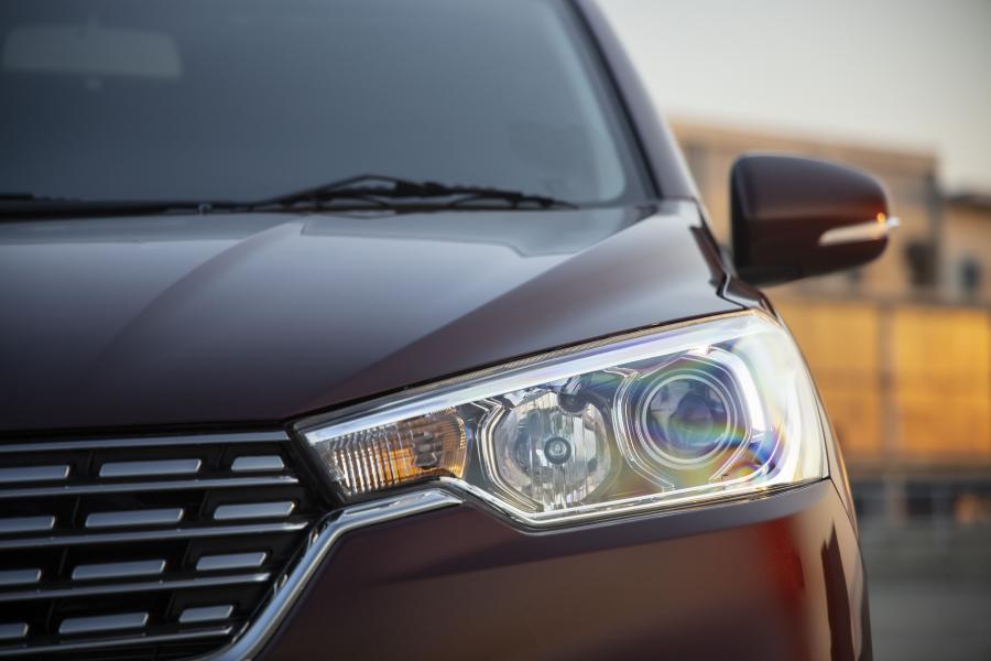 Детали экстерьера Suzuki Ertiga GLX 2019 года  (ZA) (фото 12 из 35)